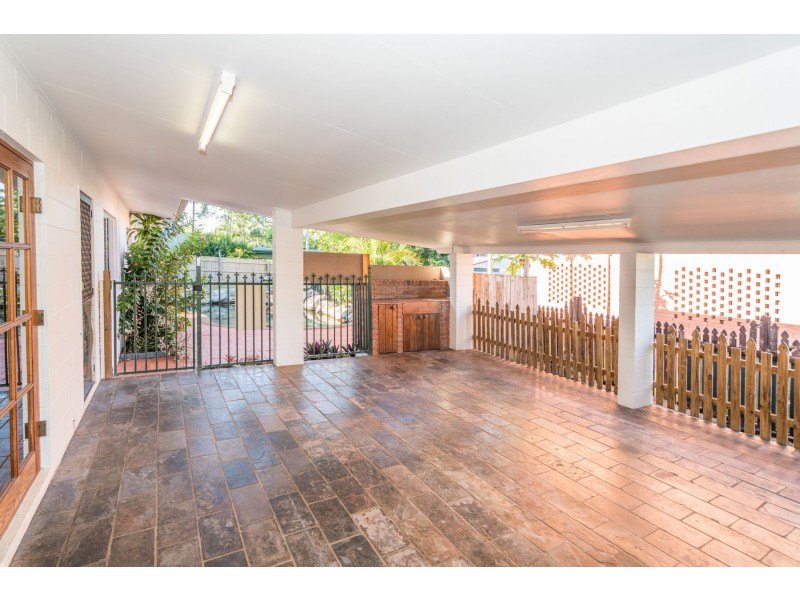 16 Dandaloo Street, Bayview Heights QLD 4868