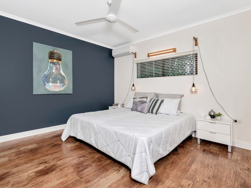 10 Romney Street, Kamerunga QLD 4870