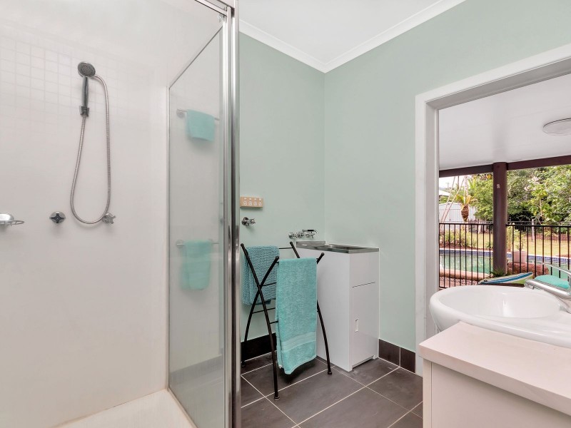 10 Romney Street, Kamerunga QLD 4870