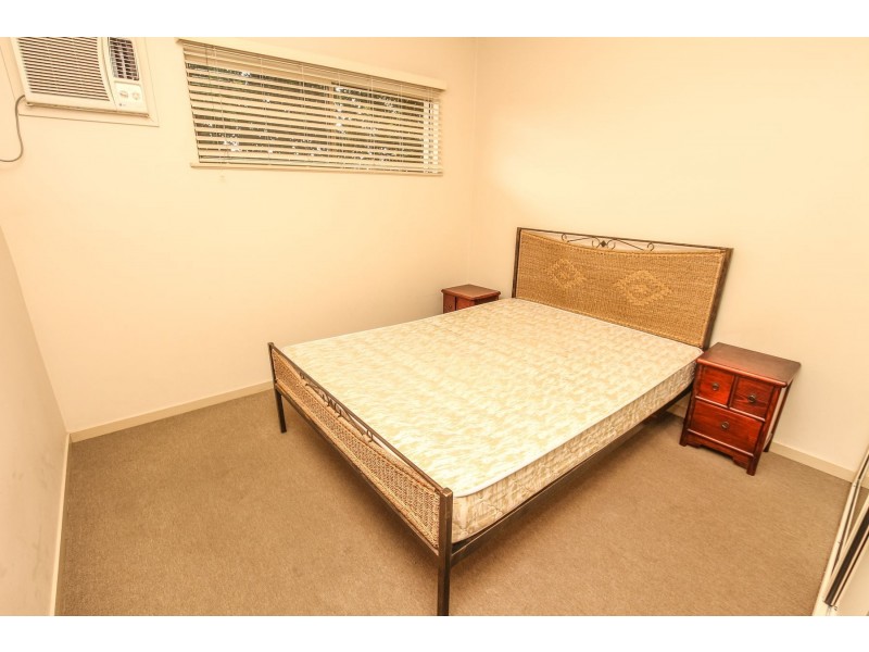 304/2 Centenary Close, Manoora QLD 4870