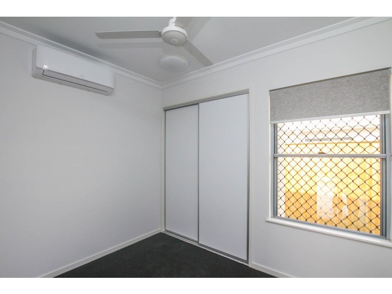 5 Coxswain Place, Trinity Beach QLD 4879