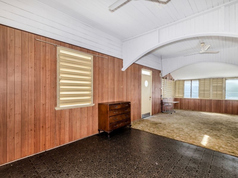 16 Victoria Street, Parramatta Park QLD 4870