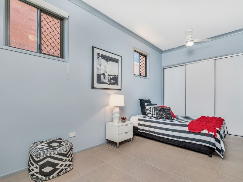 63 Scott Street, Bungalow QLD 4870