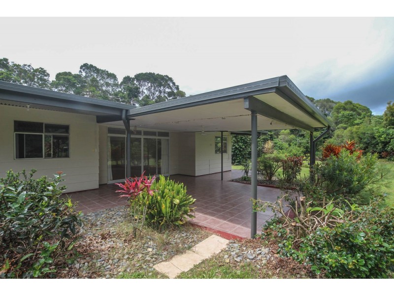 17 Christensen Road, Kuranda QLD 4881