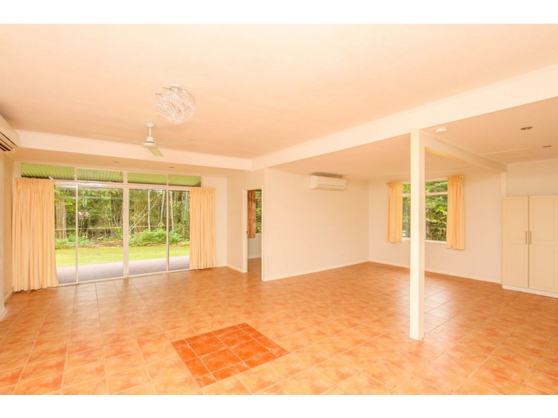 17 Christensen Road, Kuranda QLD 4881