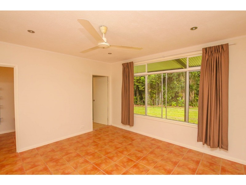 17 Christensen Road, Kuranda QLD 4881