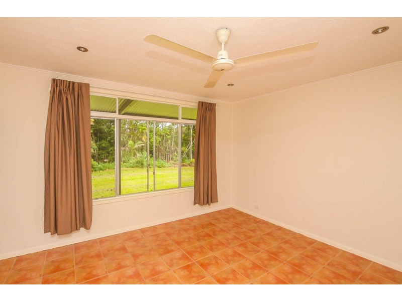 17 Christensen Road, Kuranda QLD 4881