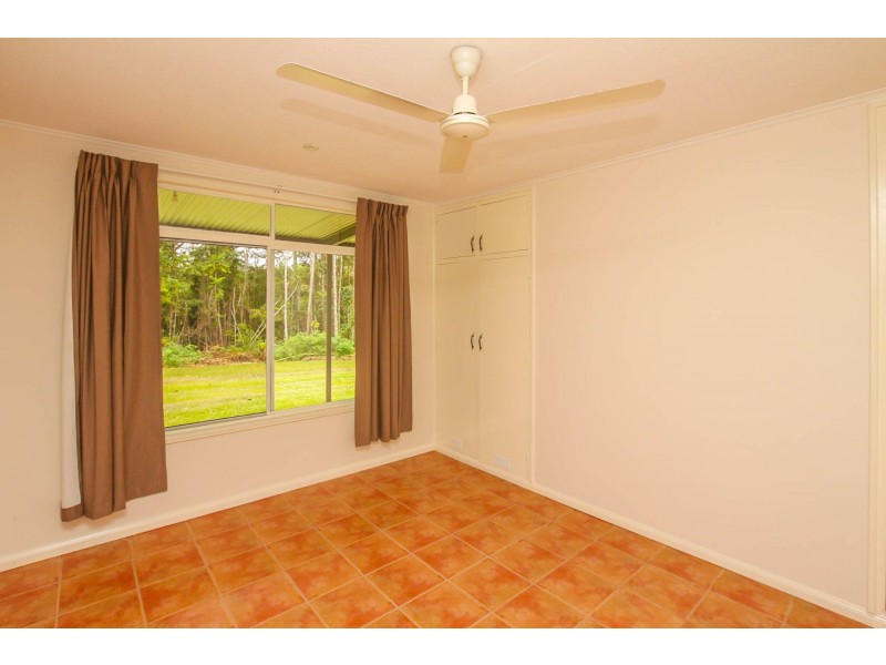 17 Christensen Road, Kuranda QLD 4881