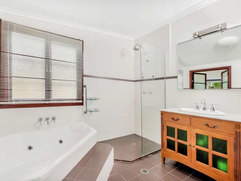 14 Lumley Street, Parramatta Park QLD 4870