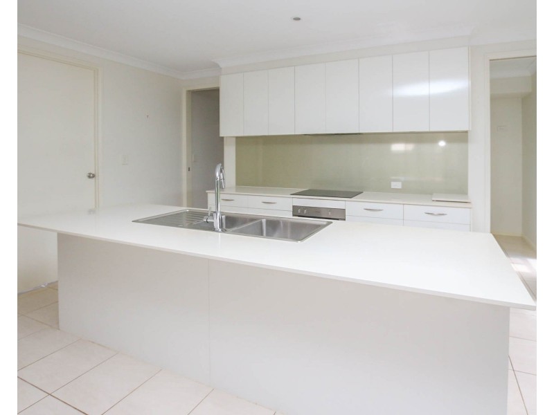 23 Disney Street, White Rock QLD 4868