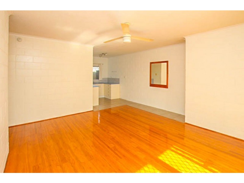 20/52 Pease Street, Manoora QLD 4870