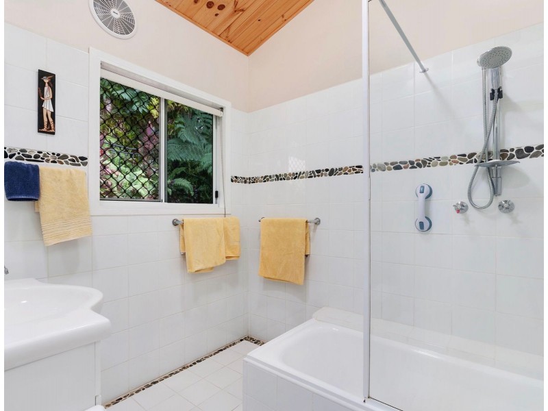 6 Tully Court, Kuranda QLD 4881