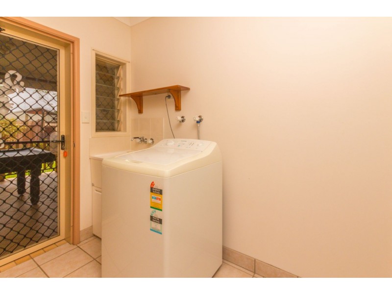 14 Lookout Terrace, Trinity Beach QLD 4879