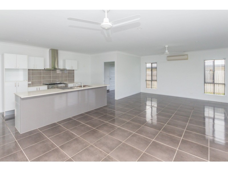 12 Tyenna Close, Bentley Park QLD 4869