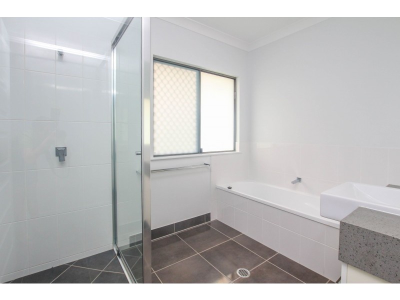 12 Tyenna Close, Bentley Park QLD 4869
