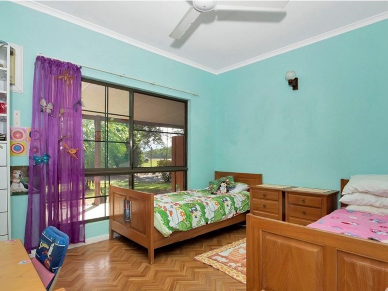 459 Redbank Road, Packers Camp QLD 4865