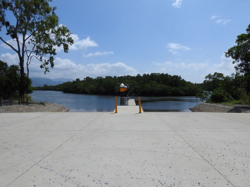 459 Redbank Road, Packers Camp QLD 4865