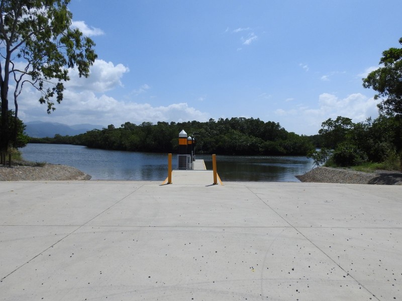 459 Redbank Road, Packers Camp QLD 4865