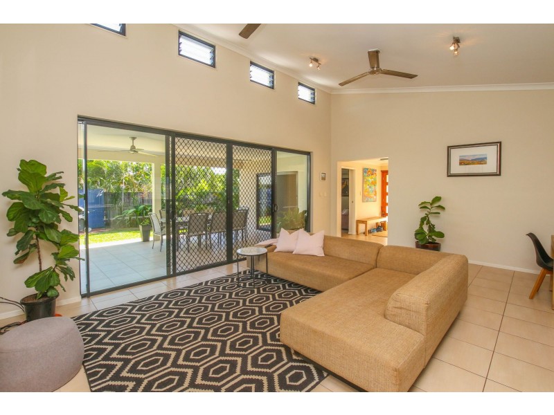 52 Dungarvan Drive, Brinsmead QLD 4870