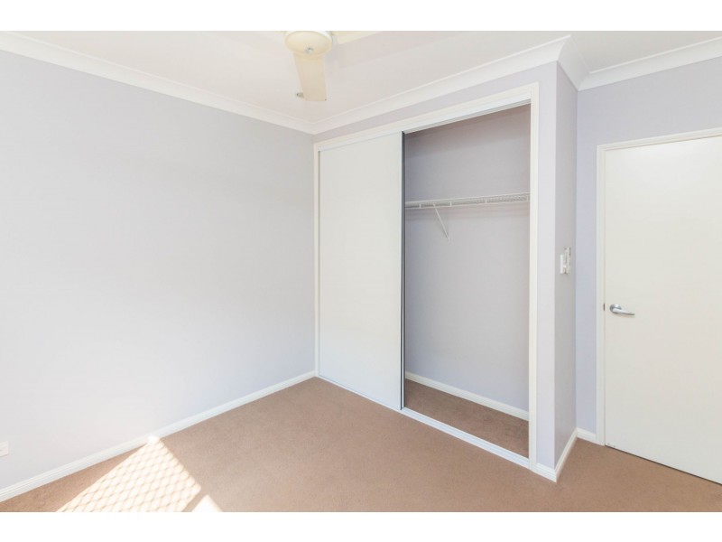 13 Bushlark Place, Smithfield QLD 4878