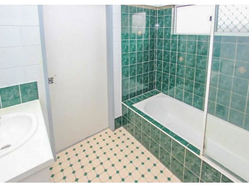 12 Murphy Street, Gordonvale QLD 4865