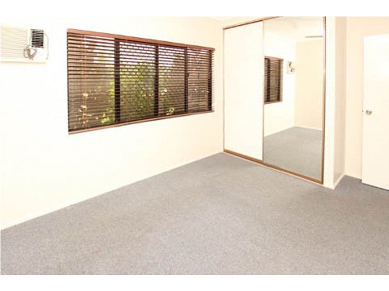 17 Ferngully Street, White Rock QLD 4868