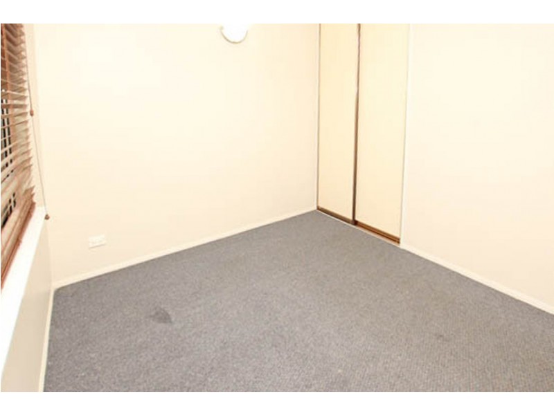 17 Ferngully Street, White Rock QLD 4868