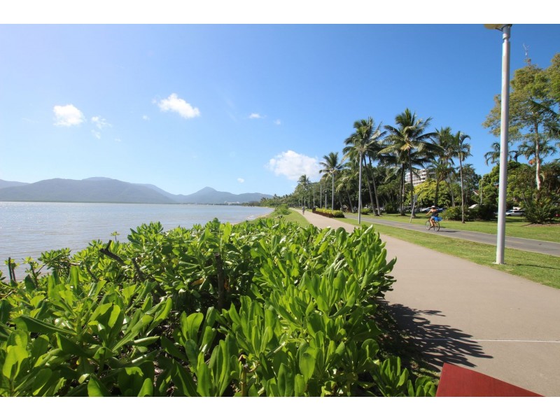 10/161-163 Esplanade, Cairns North QLD 4870