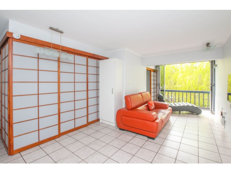 10/161-163 Esplanade, Cairns North QLD 4870