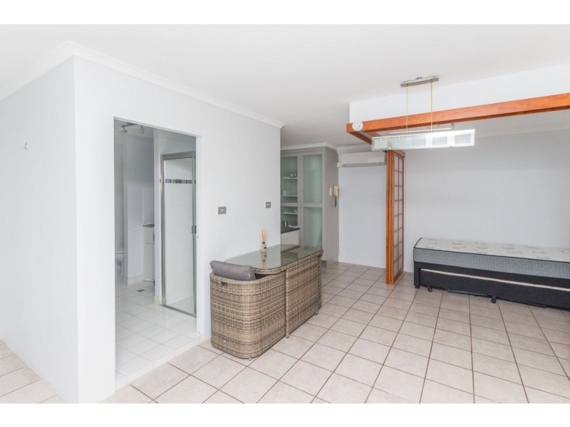 10/161-163 Esplanade, Cairns North QLD 4870