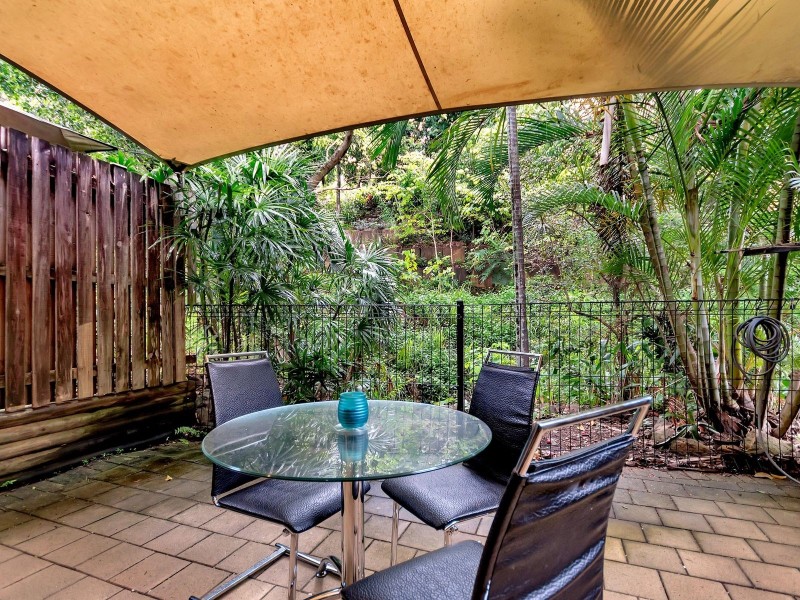 8/11-19 Stratford Parade, Stratford QLD 4870