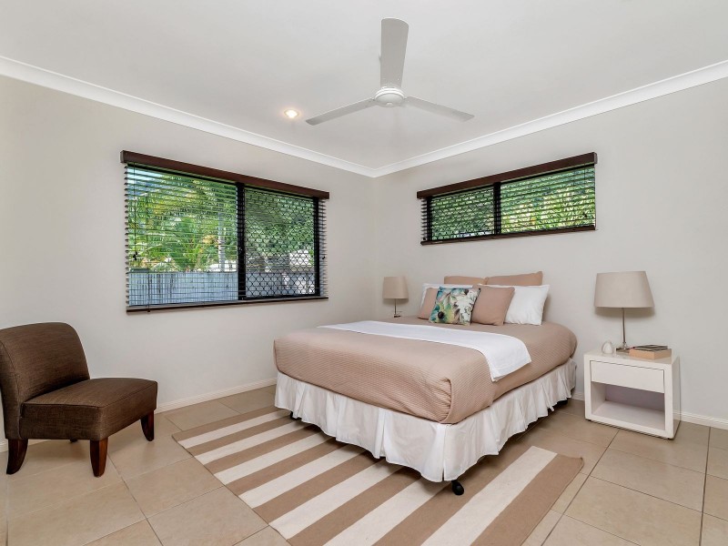 112 Xavier Herbert Drive, Redlynch QLD 4870