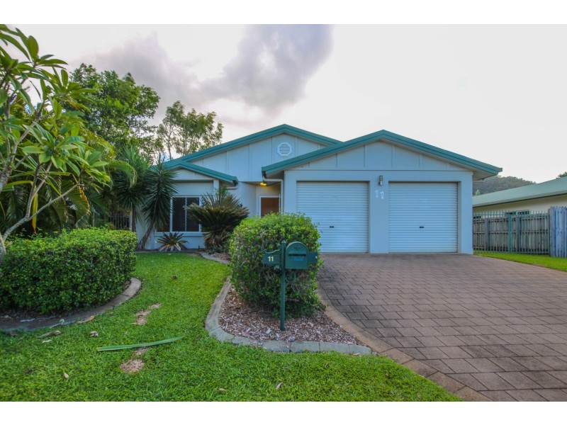 11 Nell Close, Kanimbla QLD 4870