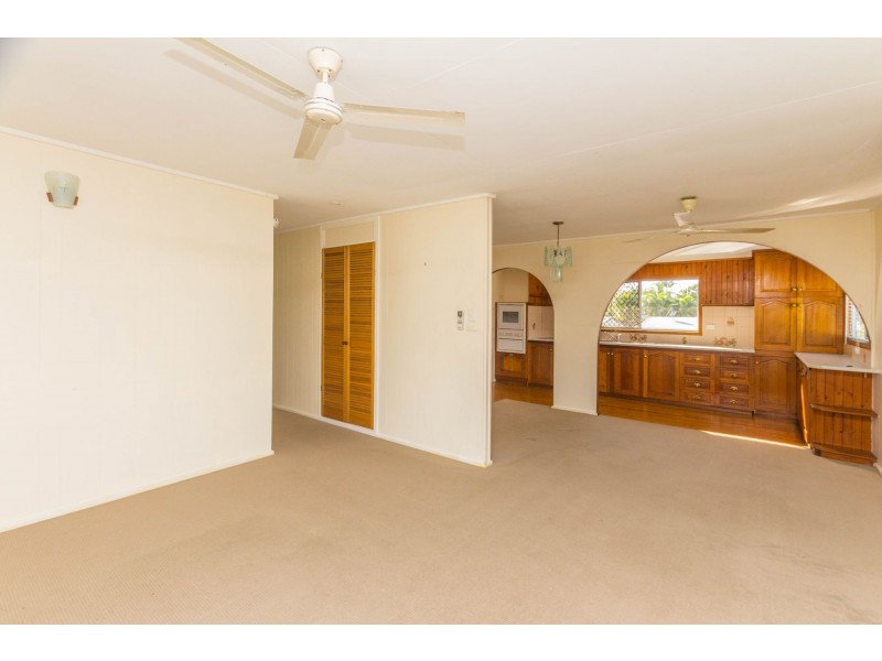 28 Mahogany Street, Manoora QLD 4870