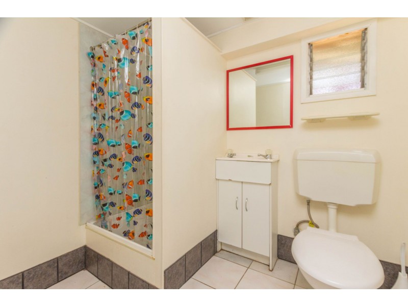 28 Mahogany Street, Manoora QLD 4870