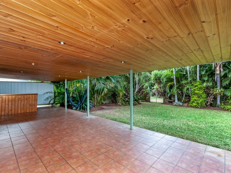 20 Ramsey Drive, Kanimbla QLD 4870