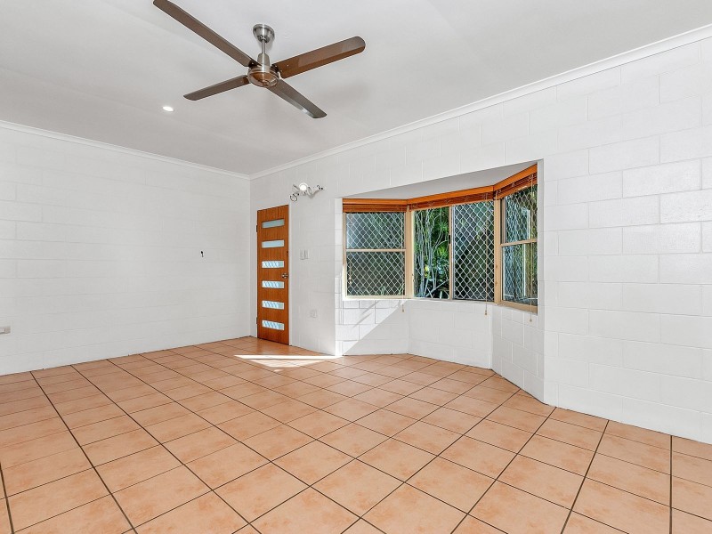 20 Ramsey Drive, Kanimbla QLD 4870