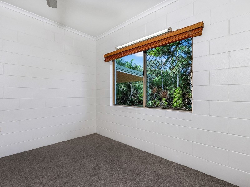 20 Ramsey Drive, Kanimbla QLD 4870