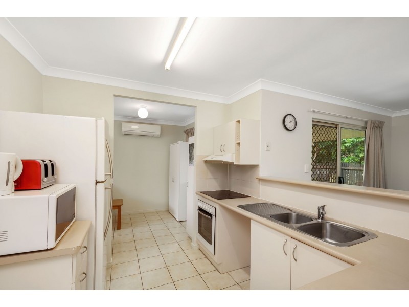 12 Silky Oak Court, Mooroobool QLD 4870