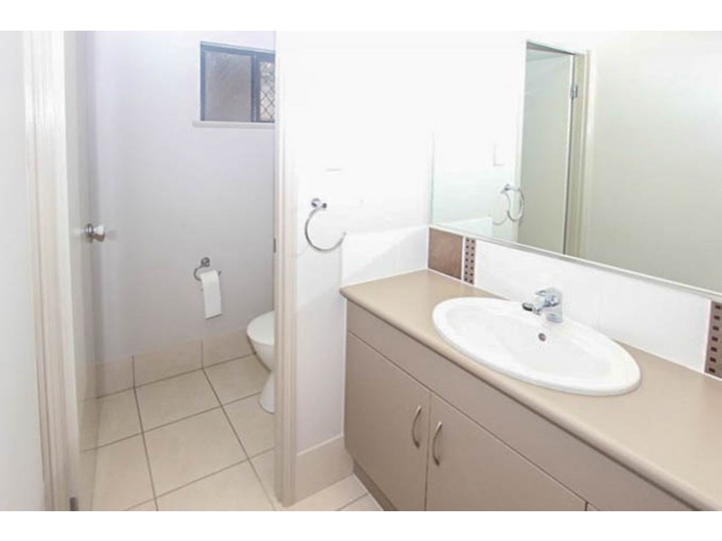 20 Five Span Close, Brinsmead QLD 4870