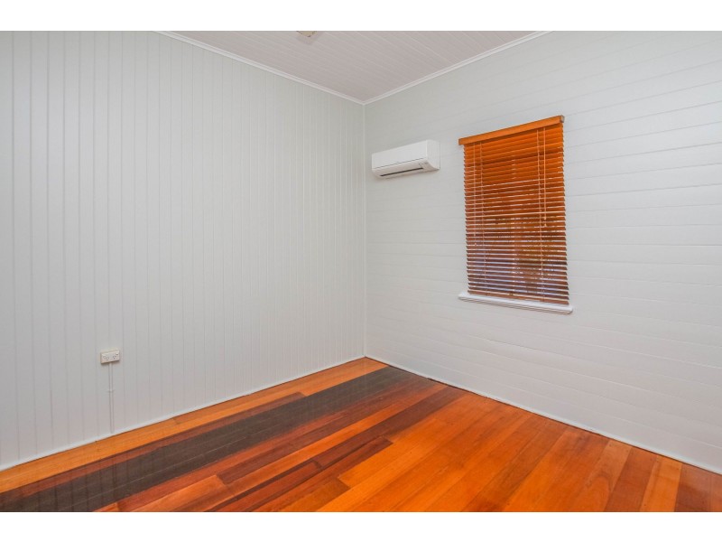 6A McKenzie Street, Cairns North QLD 4870