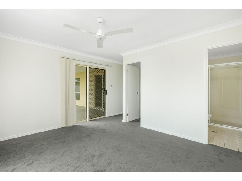 32 Leftwich Street, White Rock QLD 4868