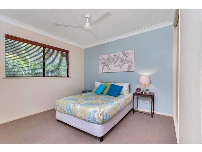 8/11-19 Stratford Parade, Stratford QLD 4870