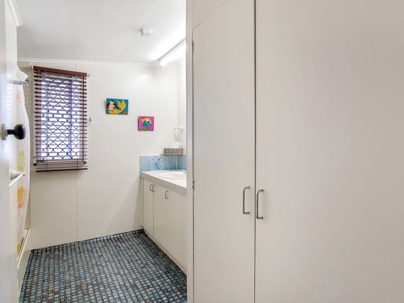 107 English Street, Manunda QLD 4870
