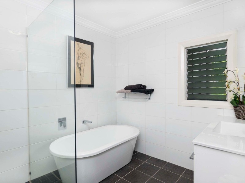 13 Magee Street, Aeroglen QLD 4870