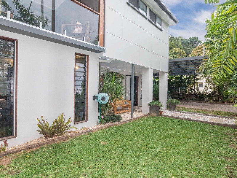 13 Magee Street, Aeroglen QLD 4870