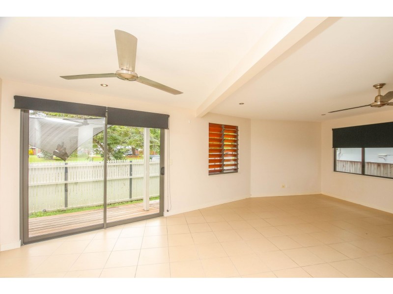 1/199 Martyn Street, Manunda QLD 4870