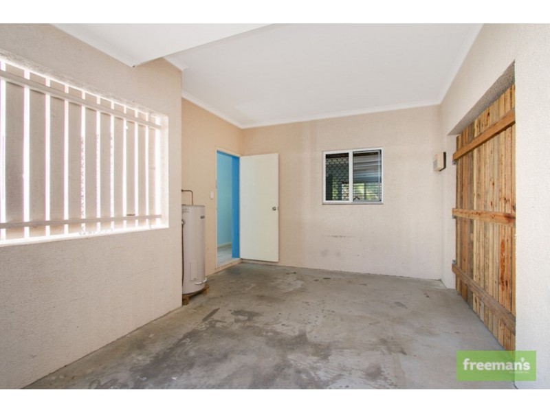 23/34-40 Lily Street, Cairns North QLD 4870