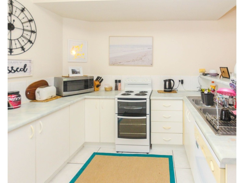 4/45 Rutherford Street, Yorkeys Knob QLD 4878