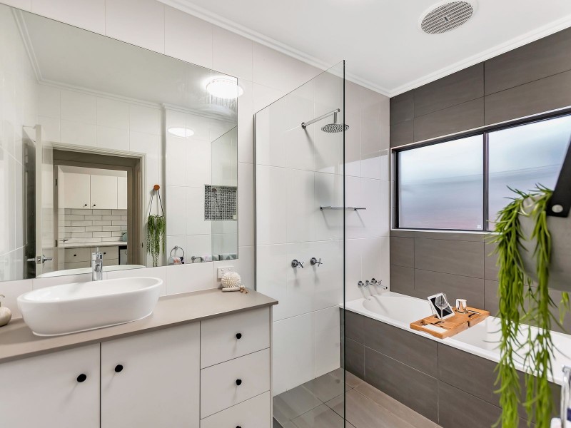 49-53 Goldrush Close, Goldsborough QLD 4865
